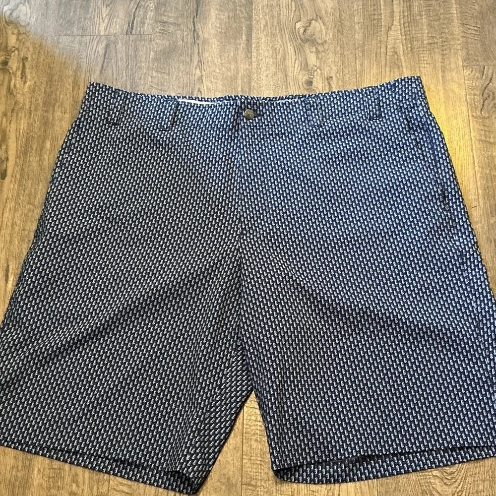 Callaway Men's Navy Patterned Flat Front Shorts